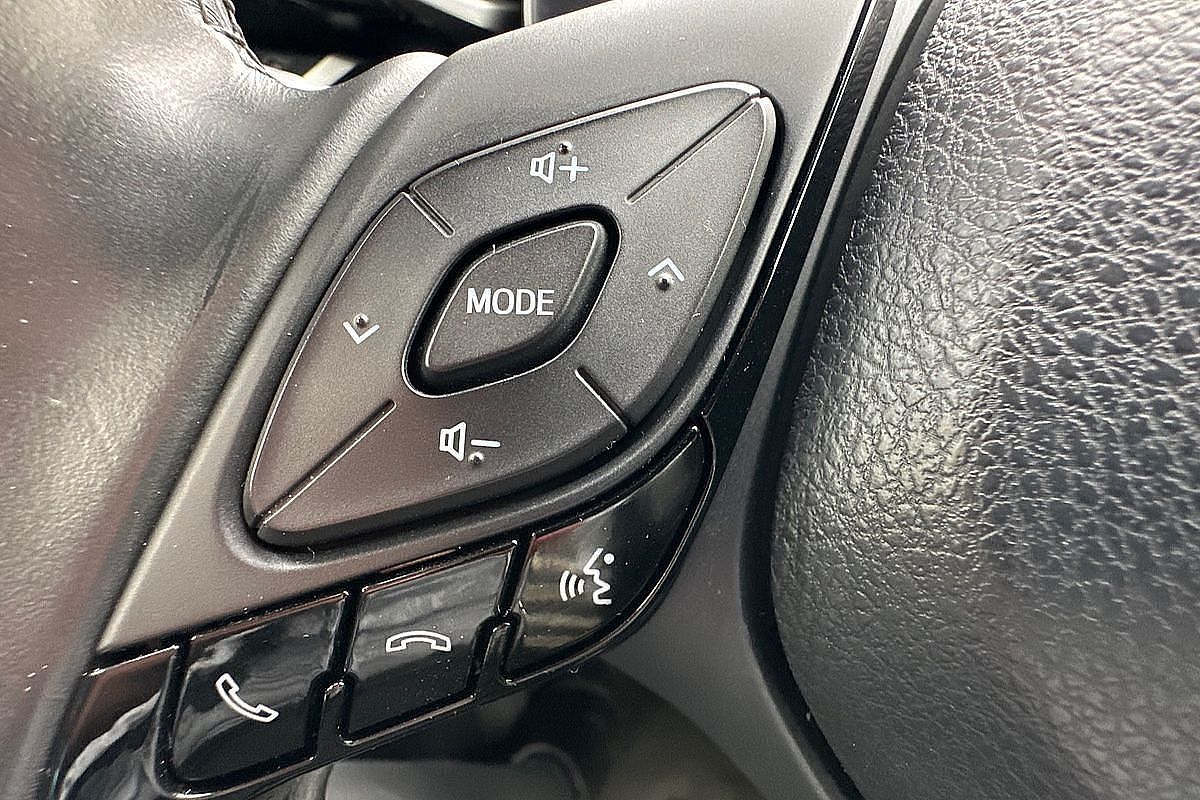 2019 Toyota C-HR NGX10R