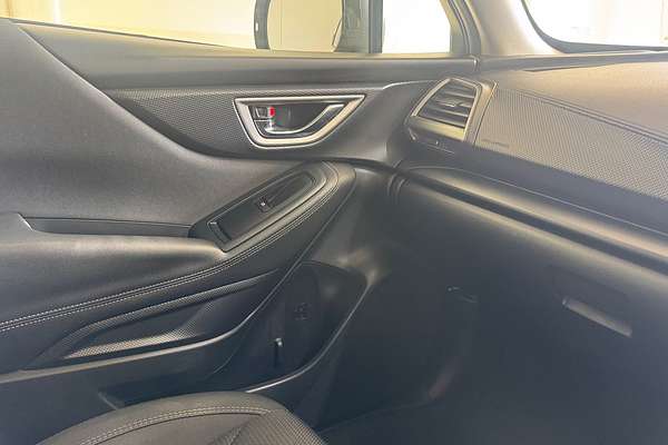2021 Subaru Forester 2.5i S5