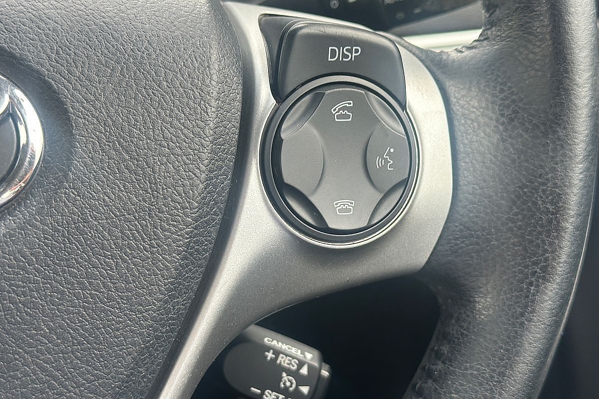 2013 Toyota Camry Hybrid HL AVV50R