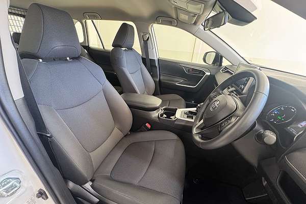 2021 Toyota RAV4 GX AXAH52R