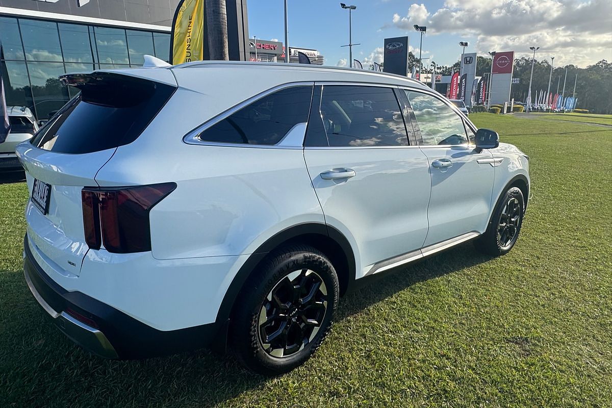 2023 Kia Sorento S MQ4