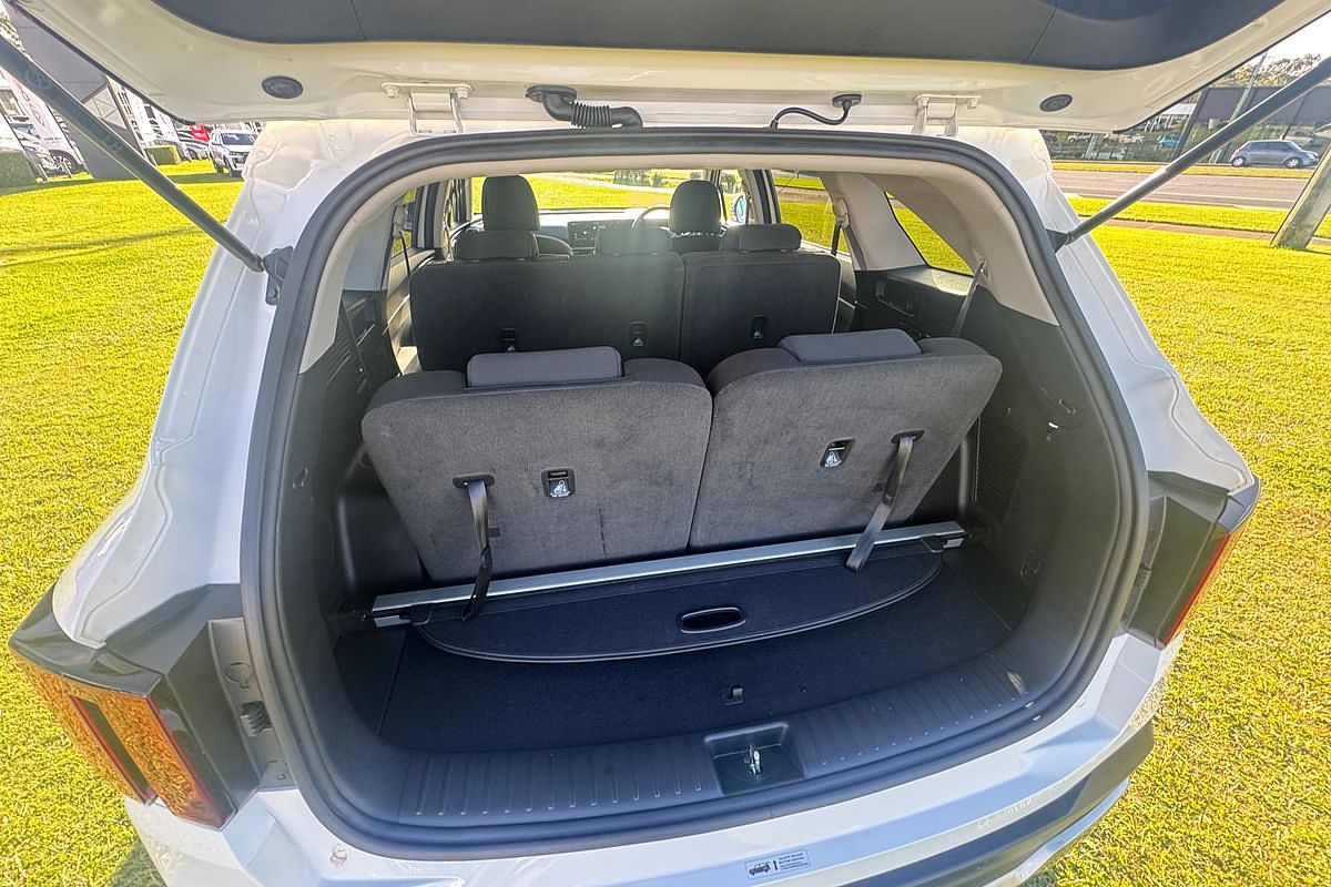 2023 Kia Sorento S MQ4