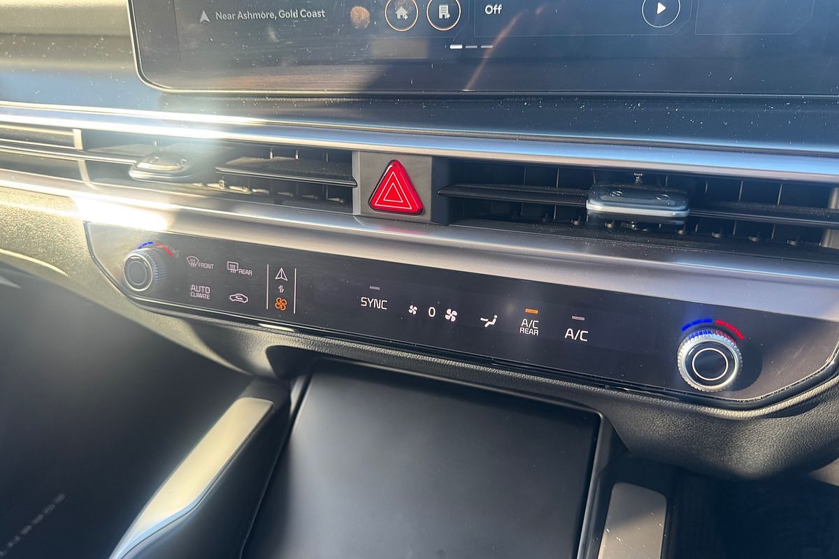 2023 Kia Sorento S MQ4