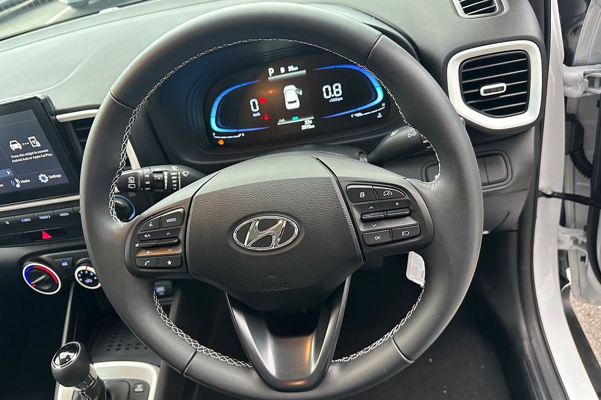 2024 Hyundai Venue Active QX.V5