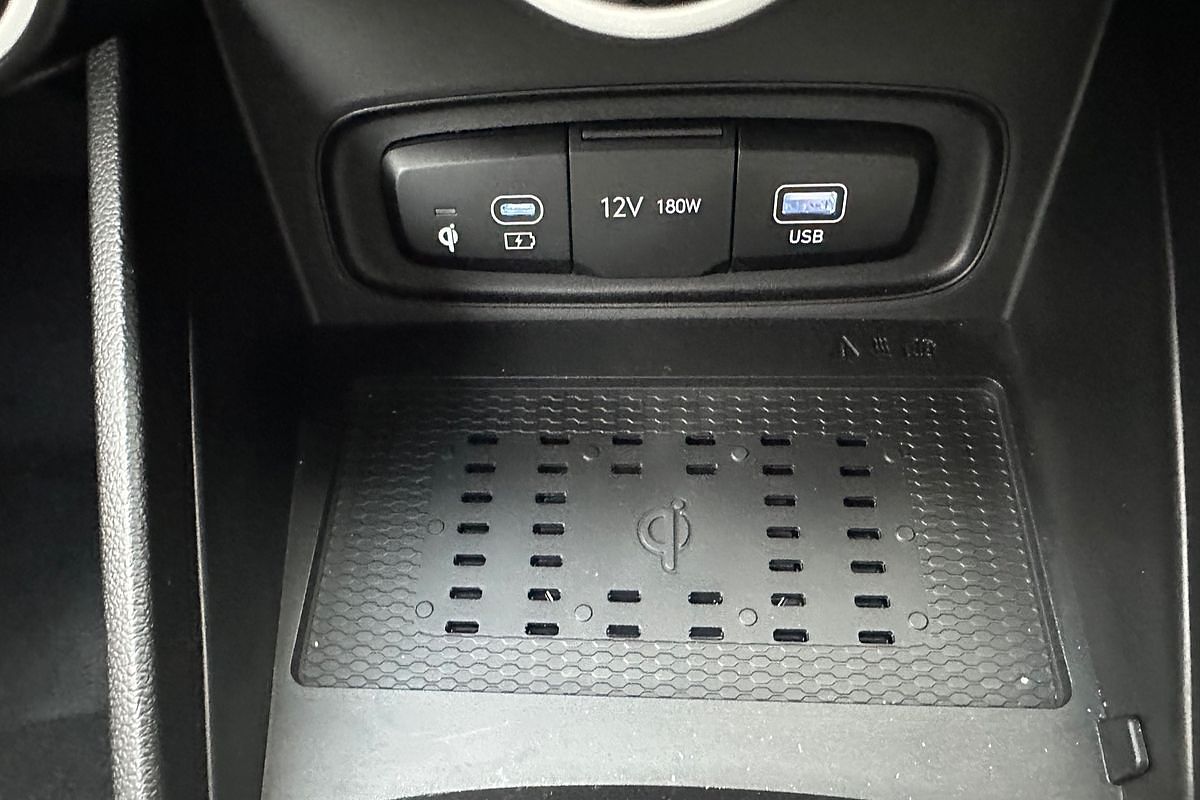 2024 Hyundai Venue Active QX.V5