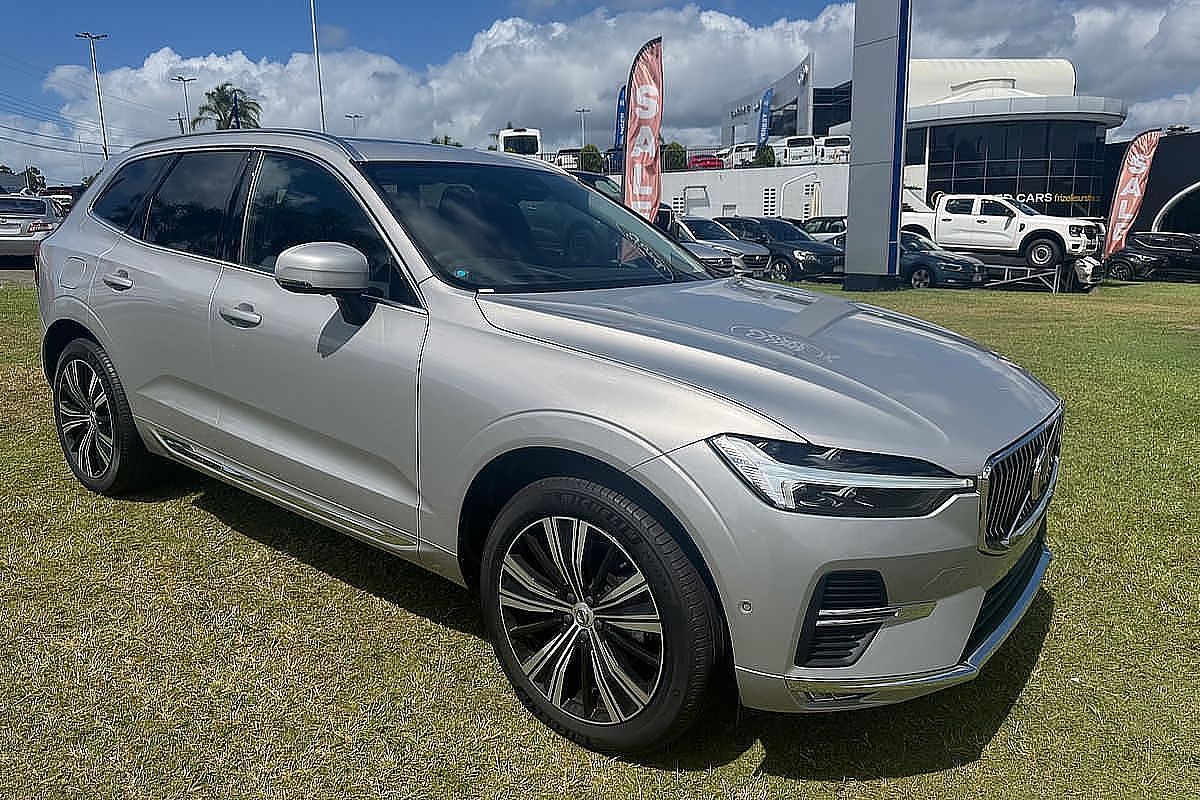 2023 Volvo XC60 Ultimate B5 Bright