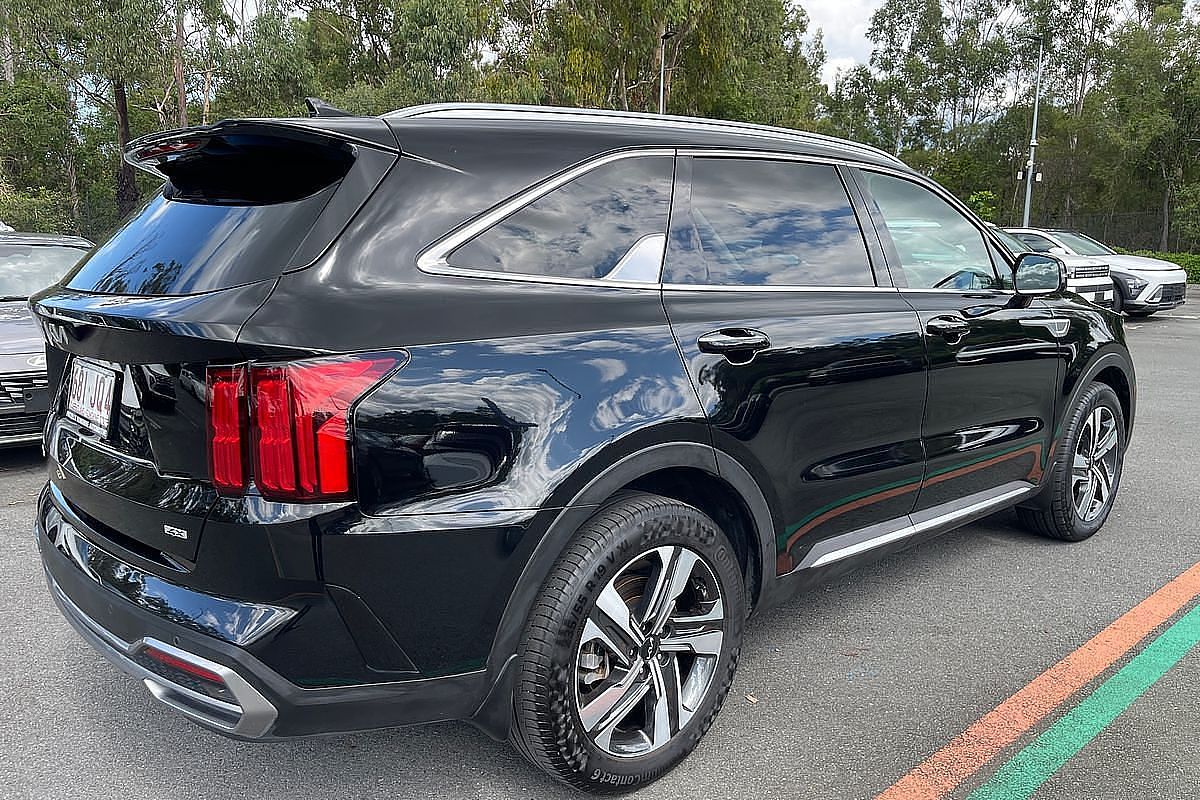 2023 Kia Sorento Sport+ MQ4