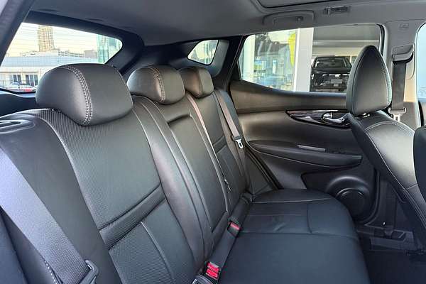 2017 Nissan QASHQAI Ti J11