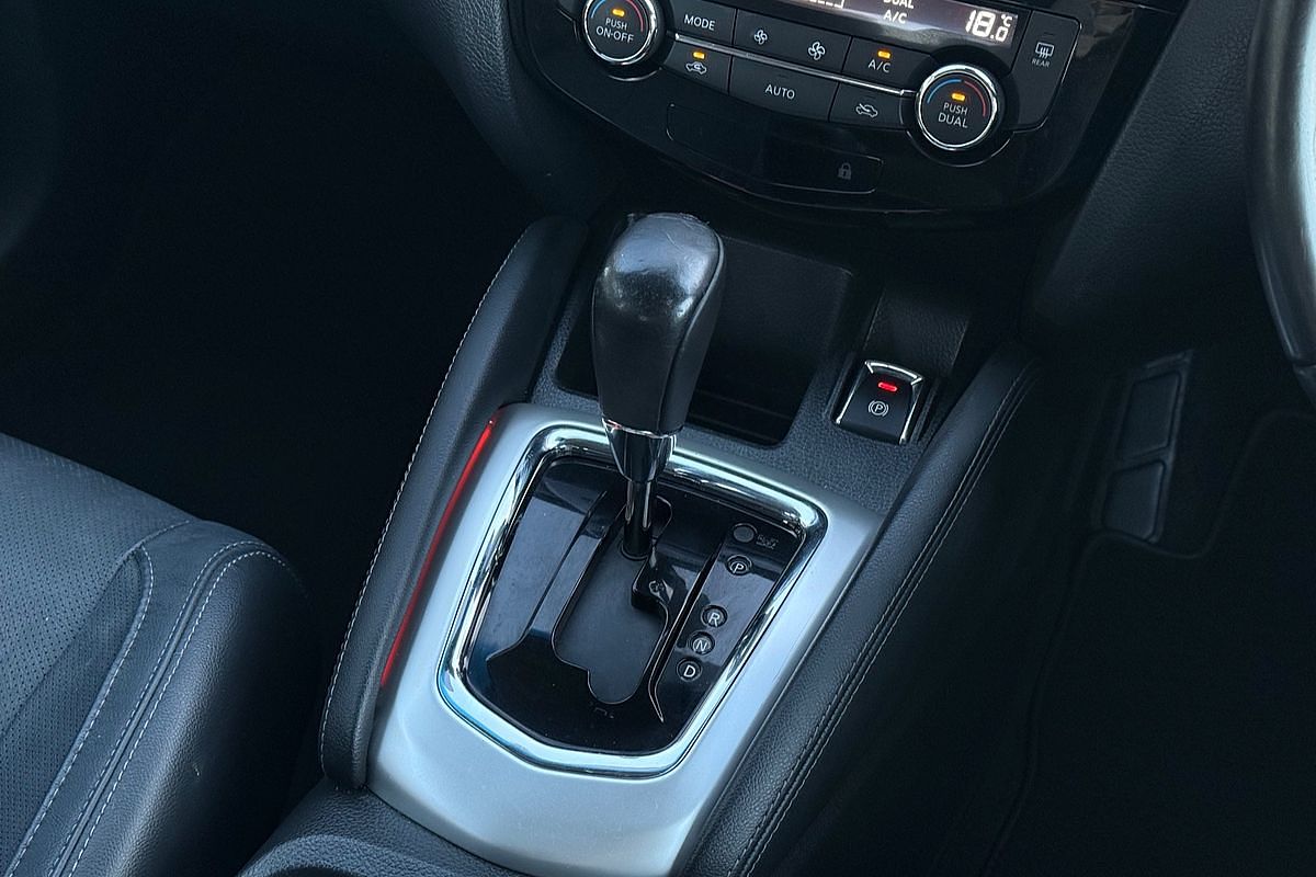 2017 Nissan QASHQAI Ti J11