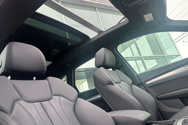 2020 Audi Q5 45 TFSI Sport FY