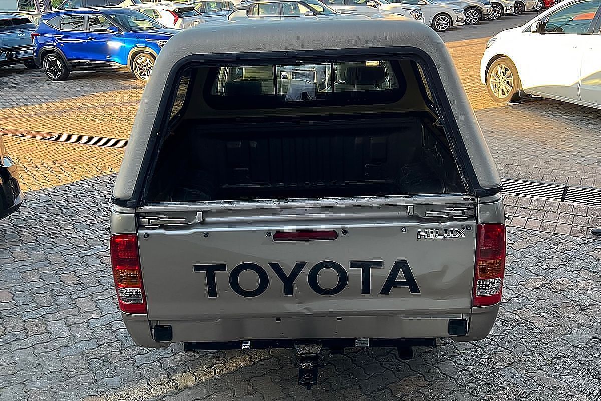 2007 Toyota Hilux Workmate TGN16R Rear Wheel Drive