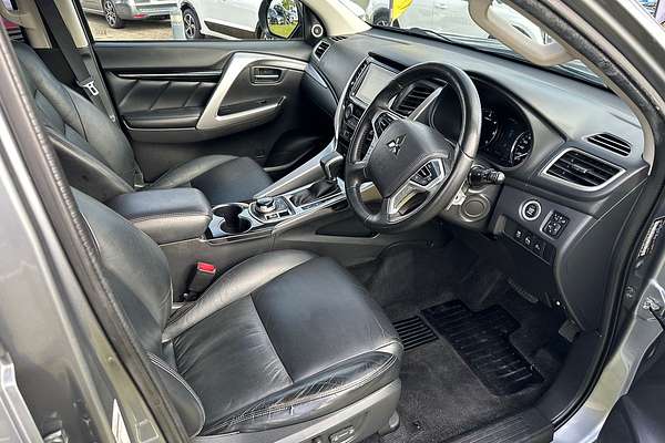 2016 Mitsubishi Pajero Sport Exceed QE