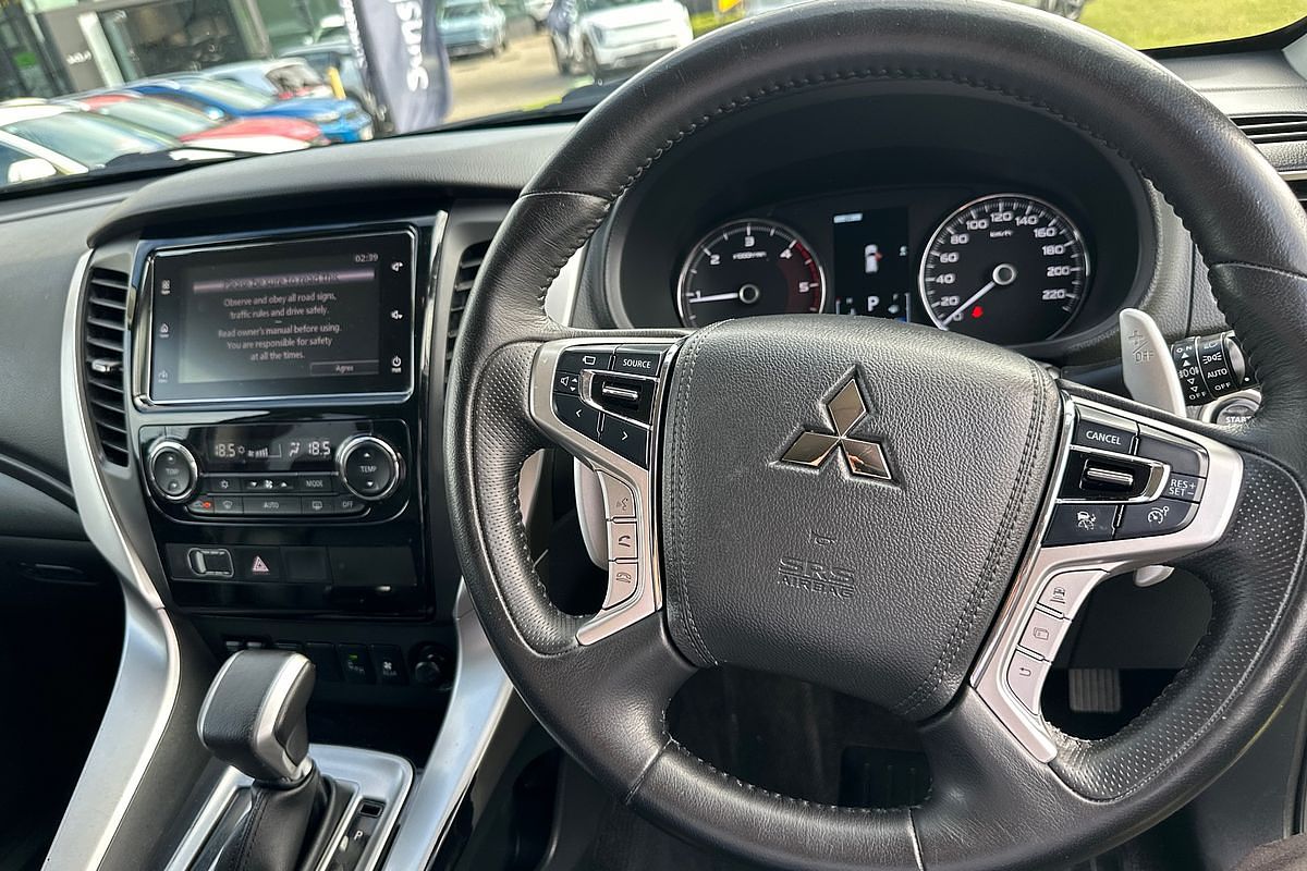 2016 Mitsubishi Pajero Sport Exceed QE