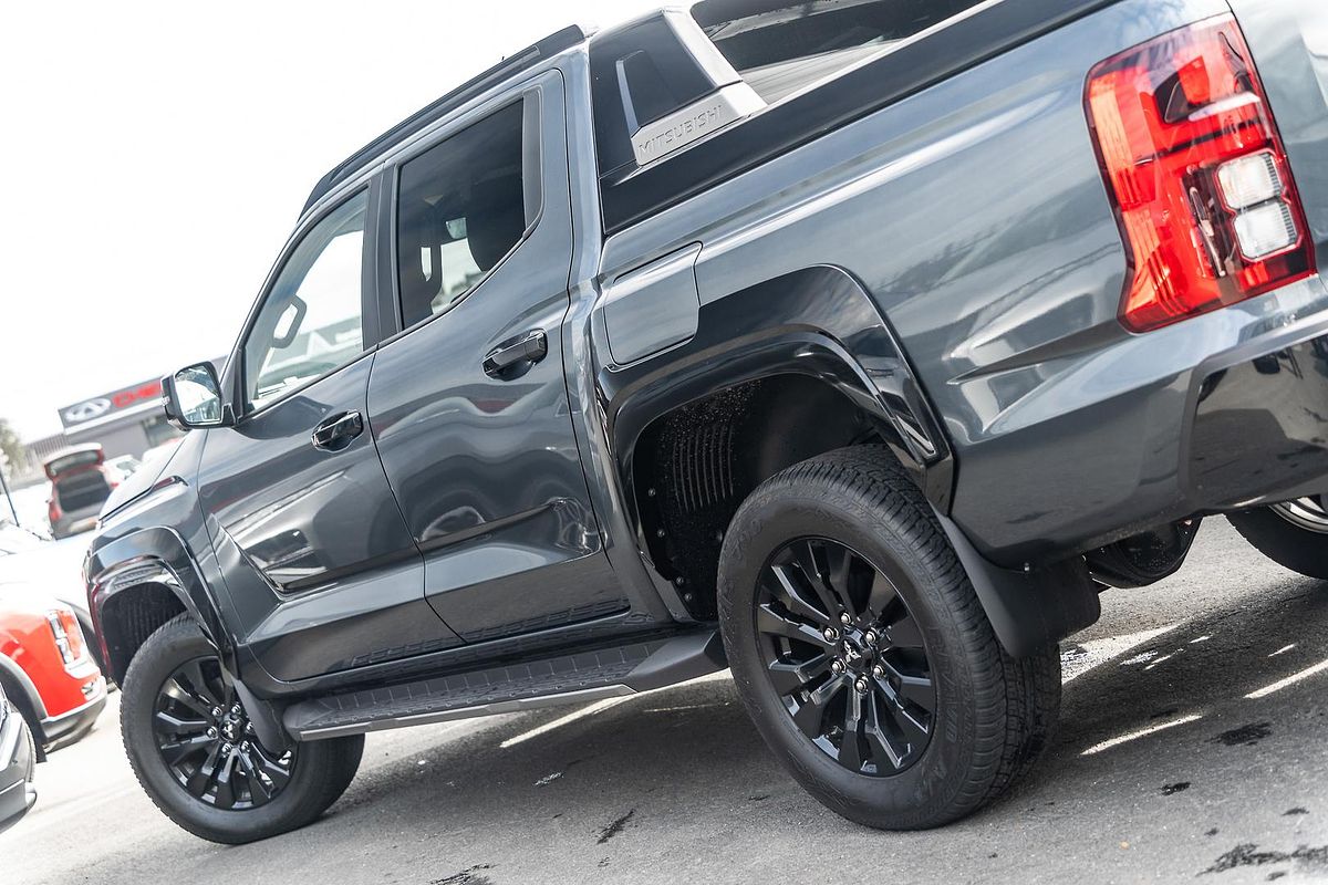 2025 Mitsubishi Triton GSR MV 4X4