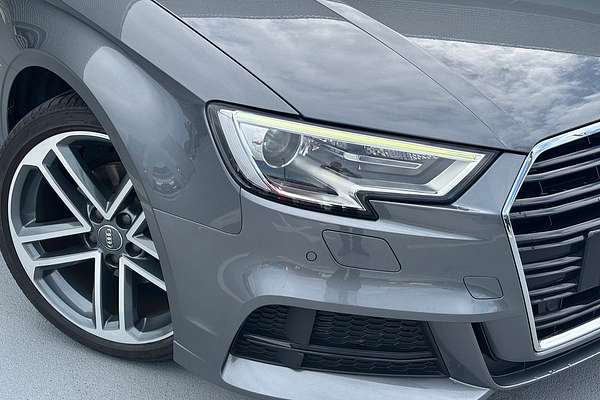 2019 Audi A3 35 TFSI S line plus 8V