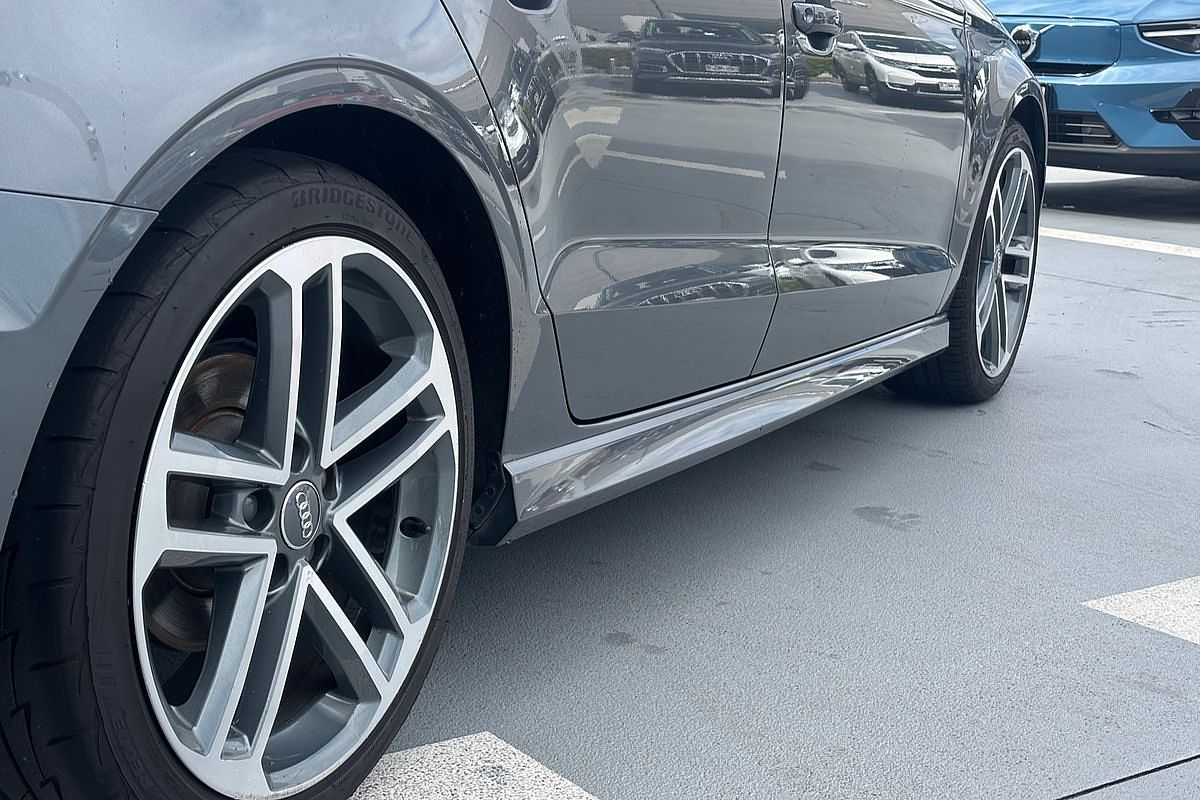 2019 Audi A3 35 TFSI S line plus 8V