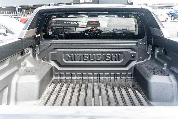 2025 Mitsubishi Triton GSR MV 4X4