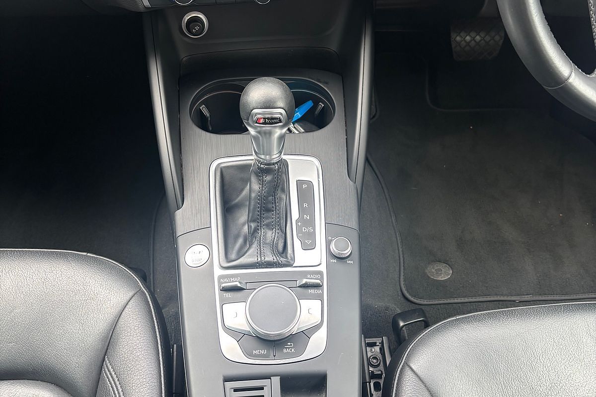 2019 Audi A3 35 TFSI S line plus 8V