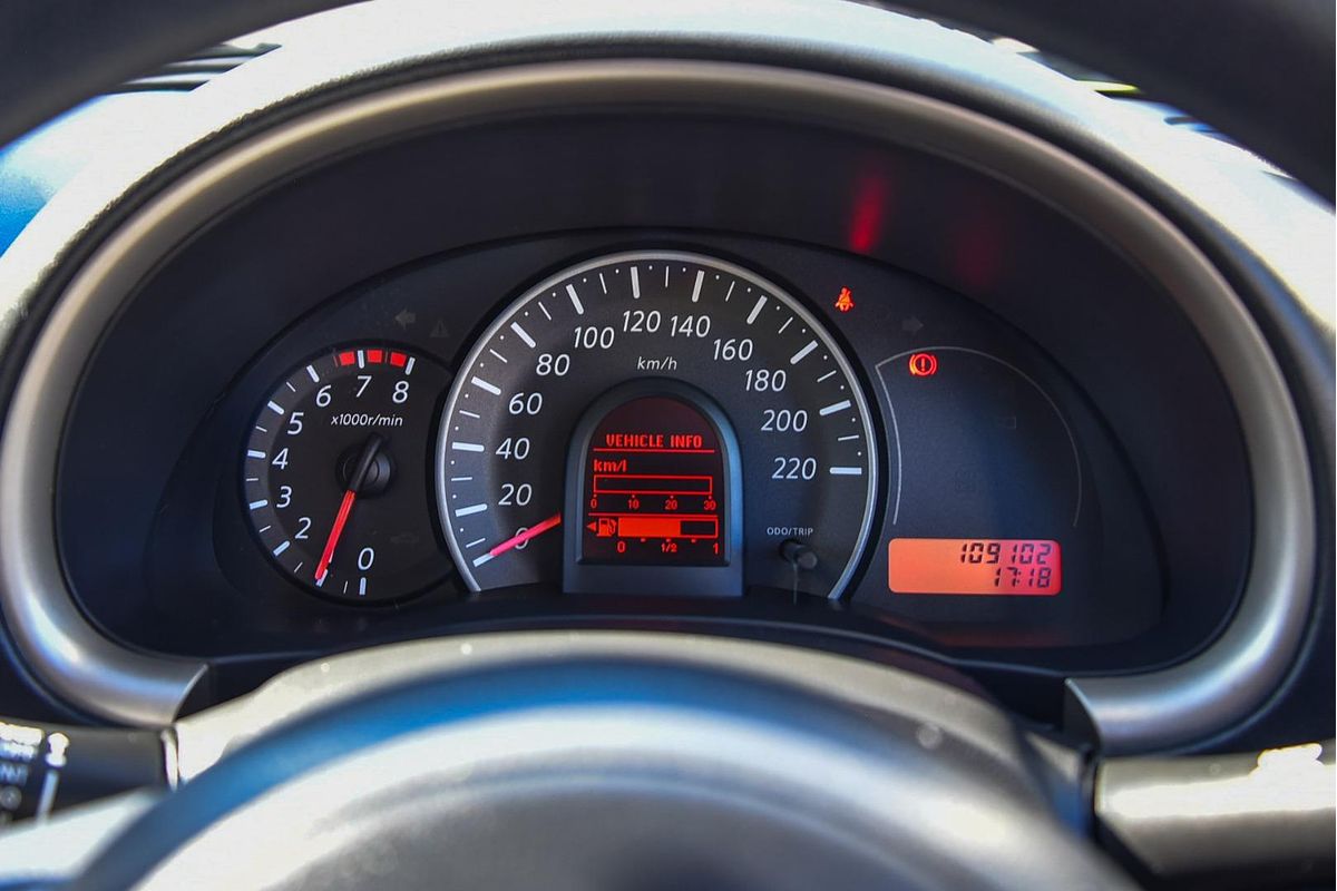 2013 Nissan Micra ST-L K13