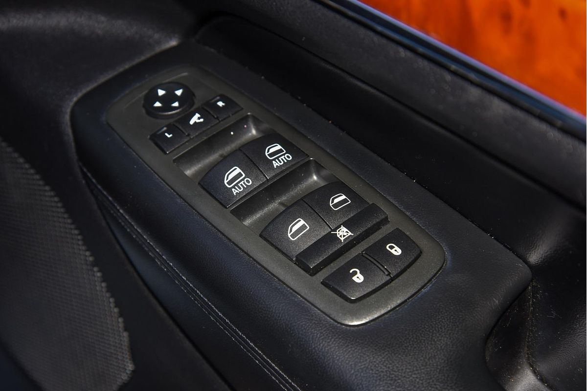 2012 Jeep Grand Cherokee Limited WK