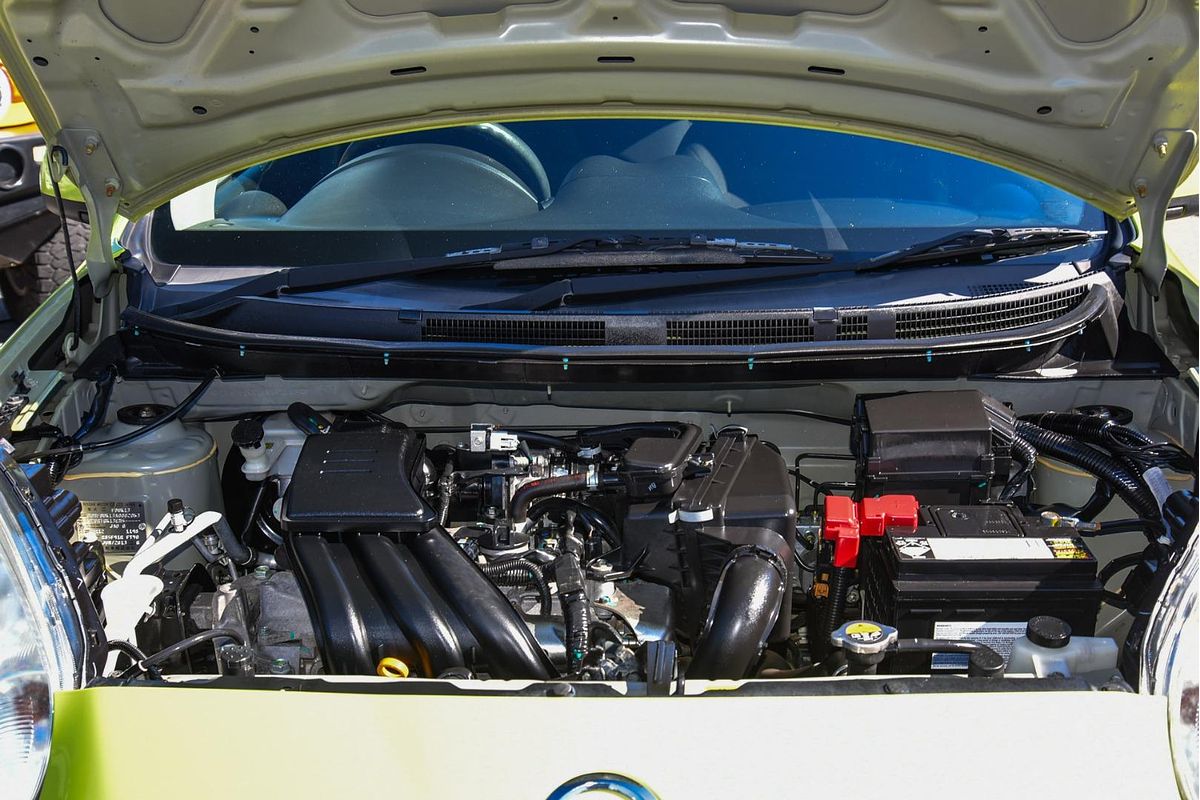 2013 Nissan Micra ST-L K13