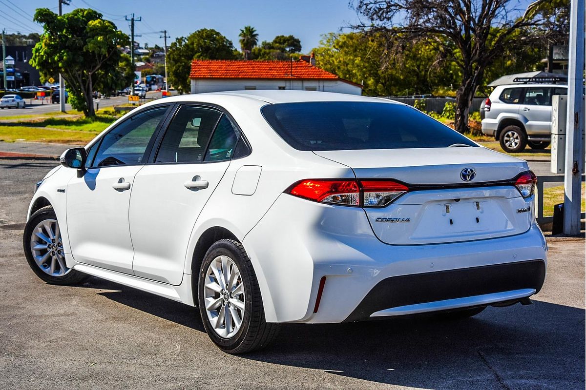 2022 Toyota Corolla Ascent Sport Hybrid ZWE211R