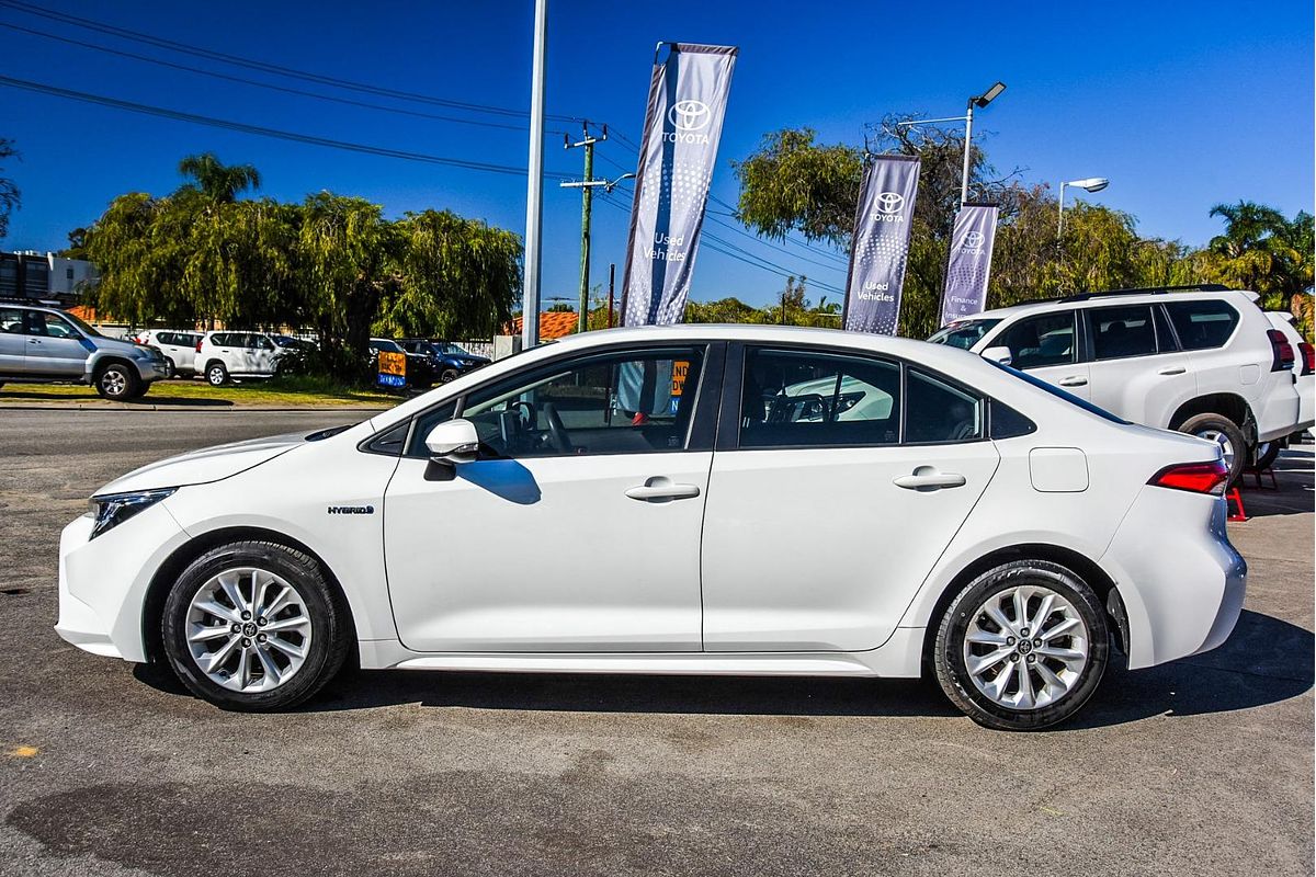 2022 Toyota Corolla Ascent Sport Hybrid ZWE211R