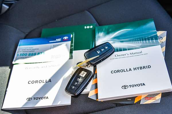 2022 Toyota Corolla Ascent Sport Hybrid ZWE211R