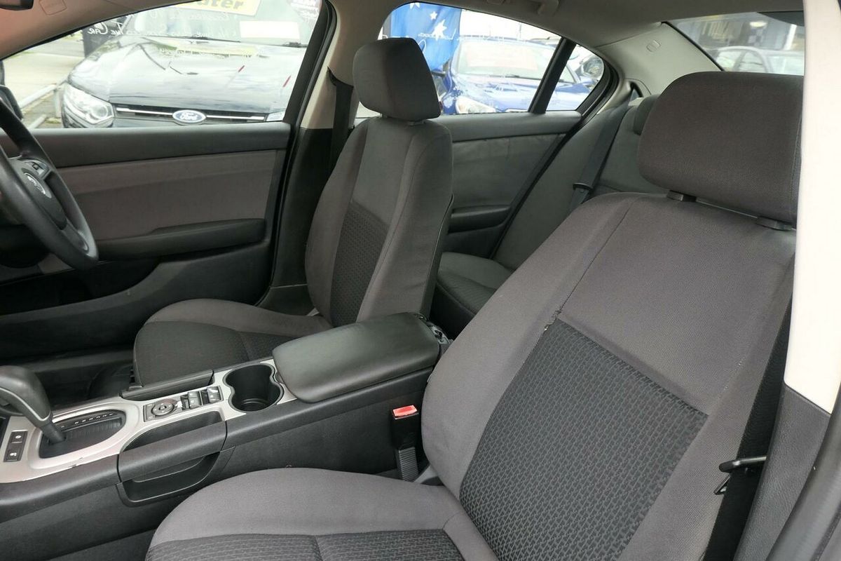 2008 Holden Commodore Omega VE