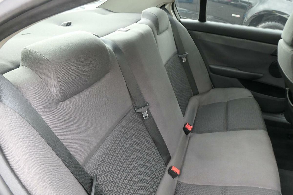 2008 Holden Commodore Omega VE
