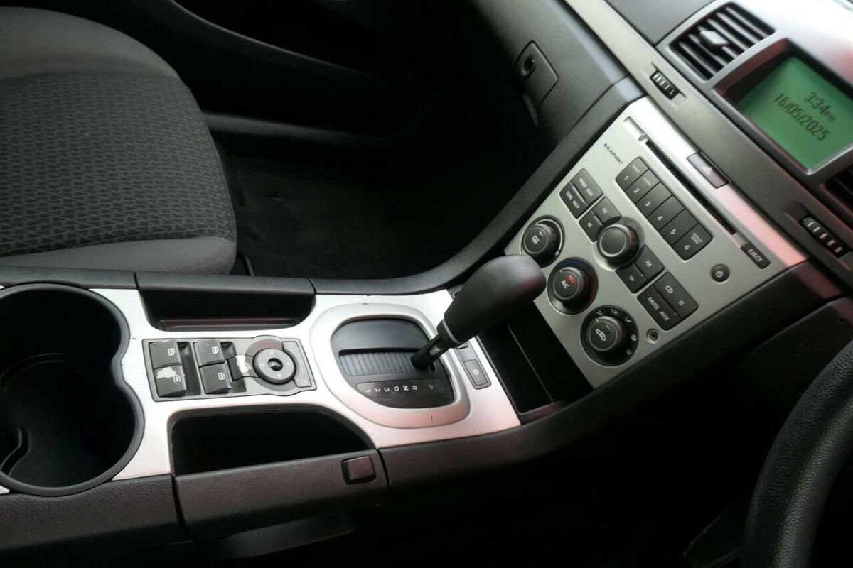 2008 Holden Commodore Omega VE