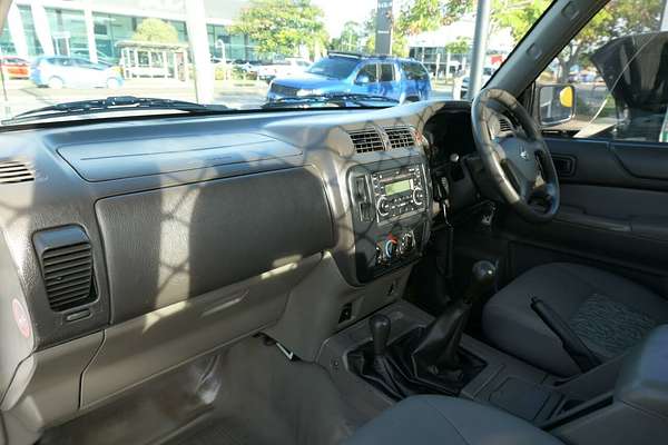 2016 Nissan Patrol DX Series 5 4X4