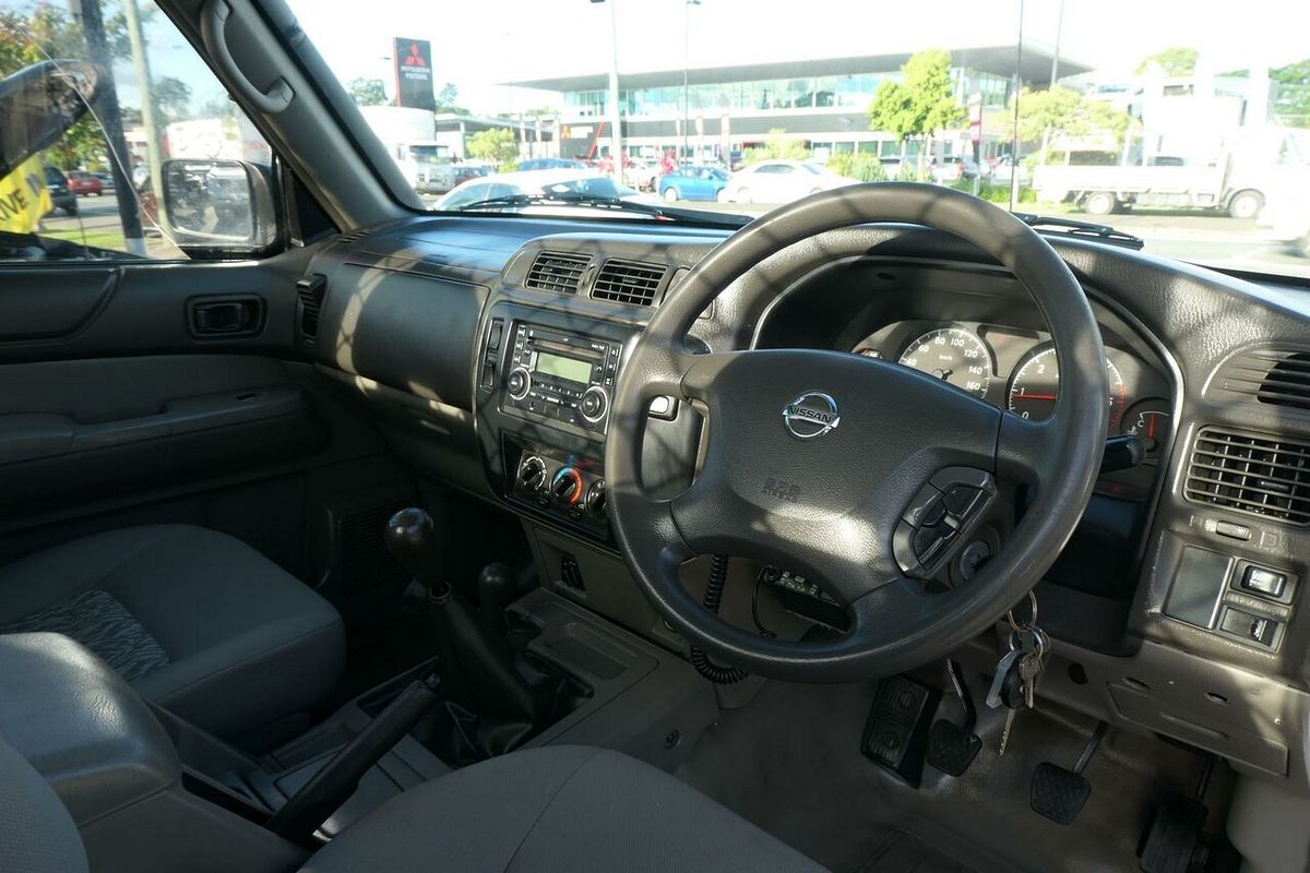 2016 Nissan Patrol DX Series 5 4X4