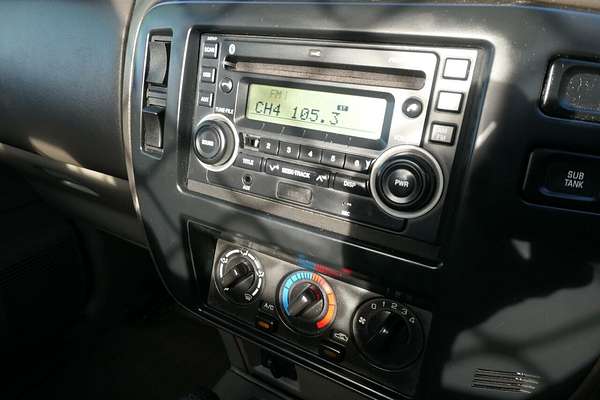2016 Nissan Patrol DX Series 5 4X4