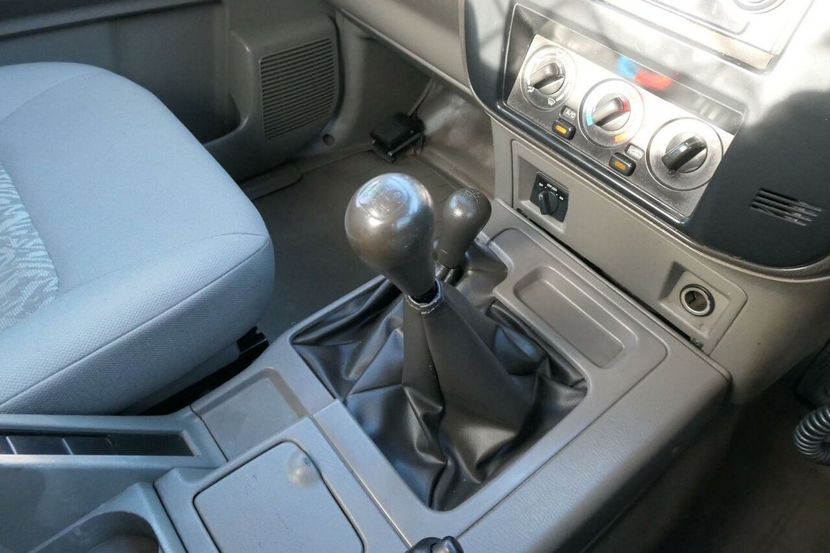 2016 Nissan Patrol DX Series 5 4X4