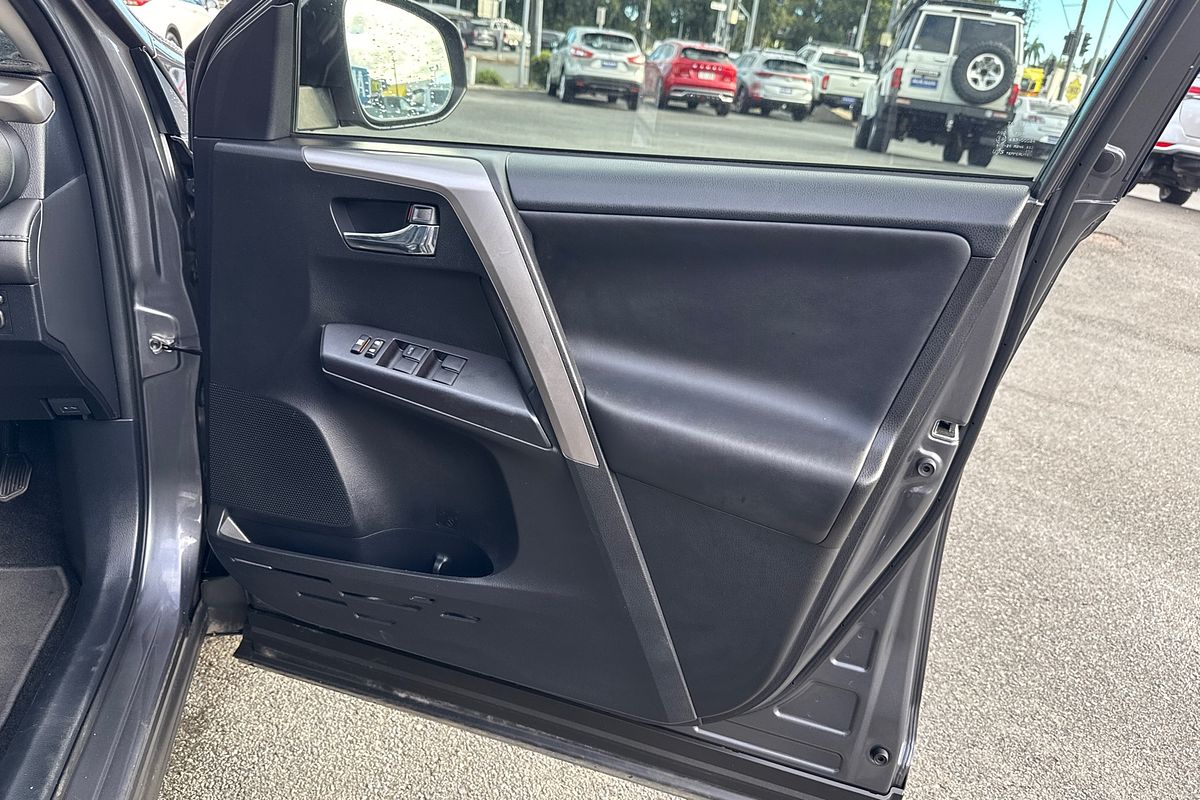 2016 Toyota RAV4 Cruiser ASA44R