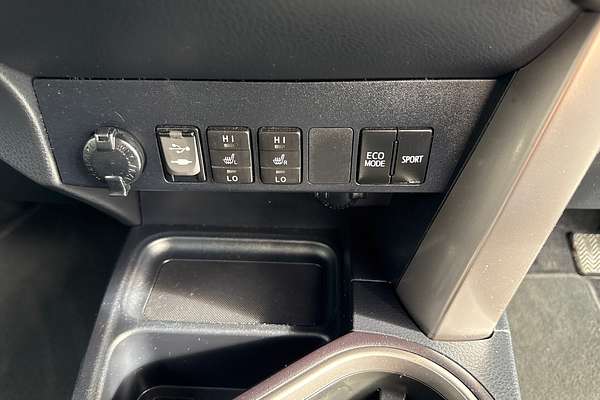 2016 Toyota RAV4 Cruiser ASA44R