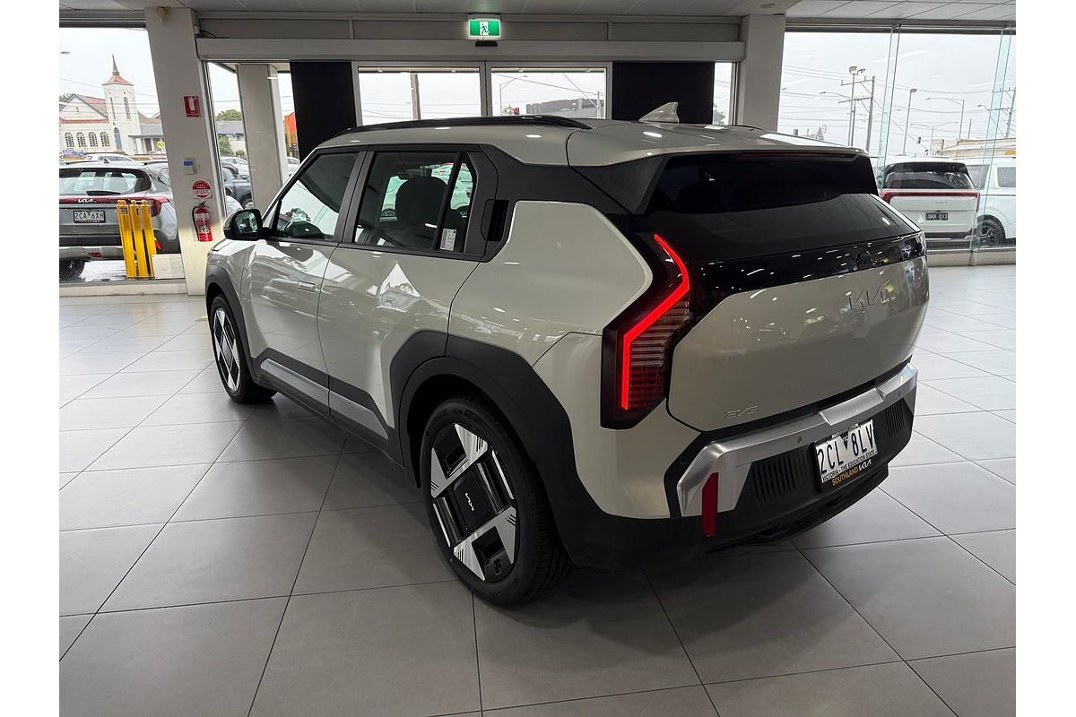 2025 Kia EV3 Earth Long Range SV