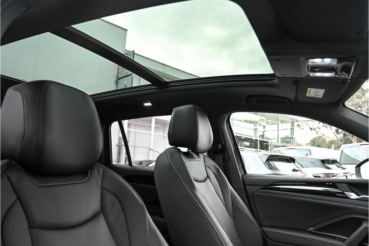2025 Volkswagen Tiguan 195TSI R-Line CT