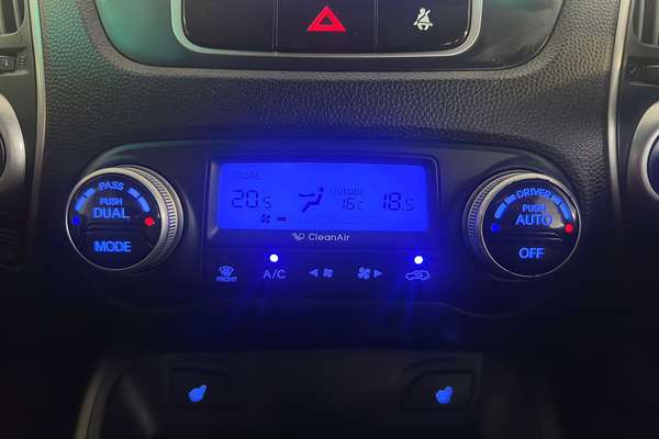 2010 Hyundai ix35 Highlander LM