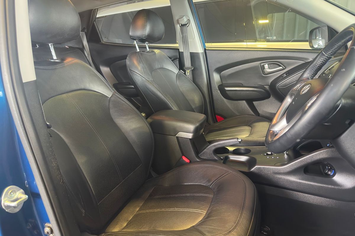 2010 Hyundai ix35 Highlander LM