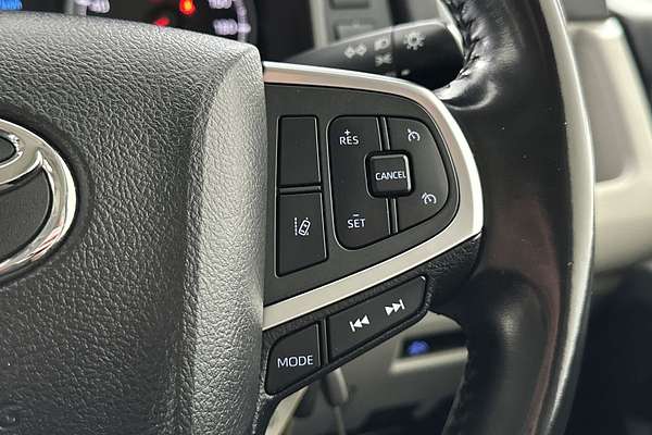 2021 Toyota Hiace GDH300R LWB
