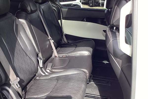 2021 Kia Carnival Platinum KA4