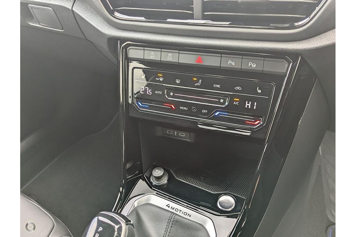 2025 Volkswagen T-Roc R Wolfsburg Edition D11