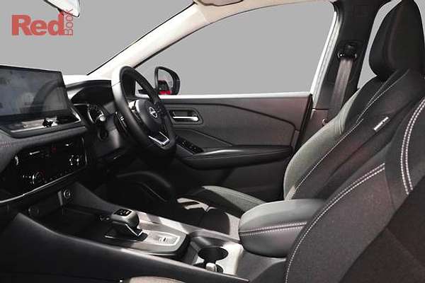 2024 Nissan QASHQAI ST-L J12
