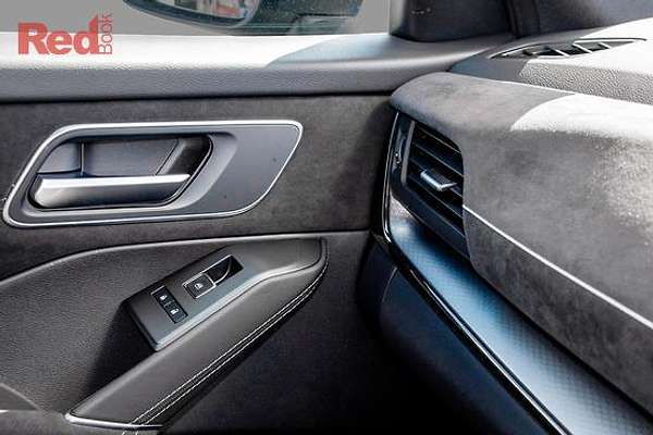 2024 Nissan QASHQAI N-DESIGN e-POWER J12