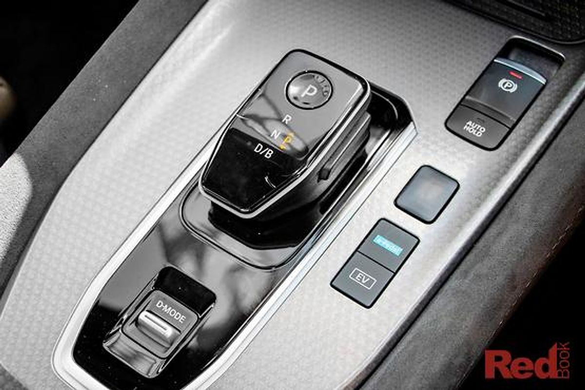 2024 Nissan QASHQAI N-DESIGN e-POWER J12