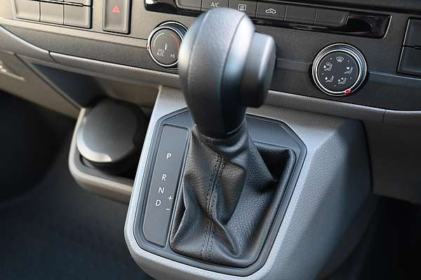 2024 Volkswagen Transporter TDI340 T6.1 LWB