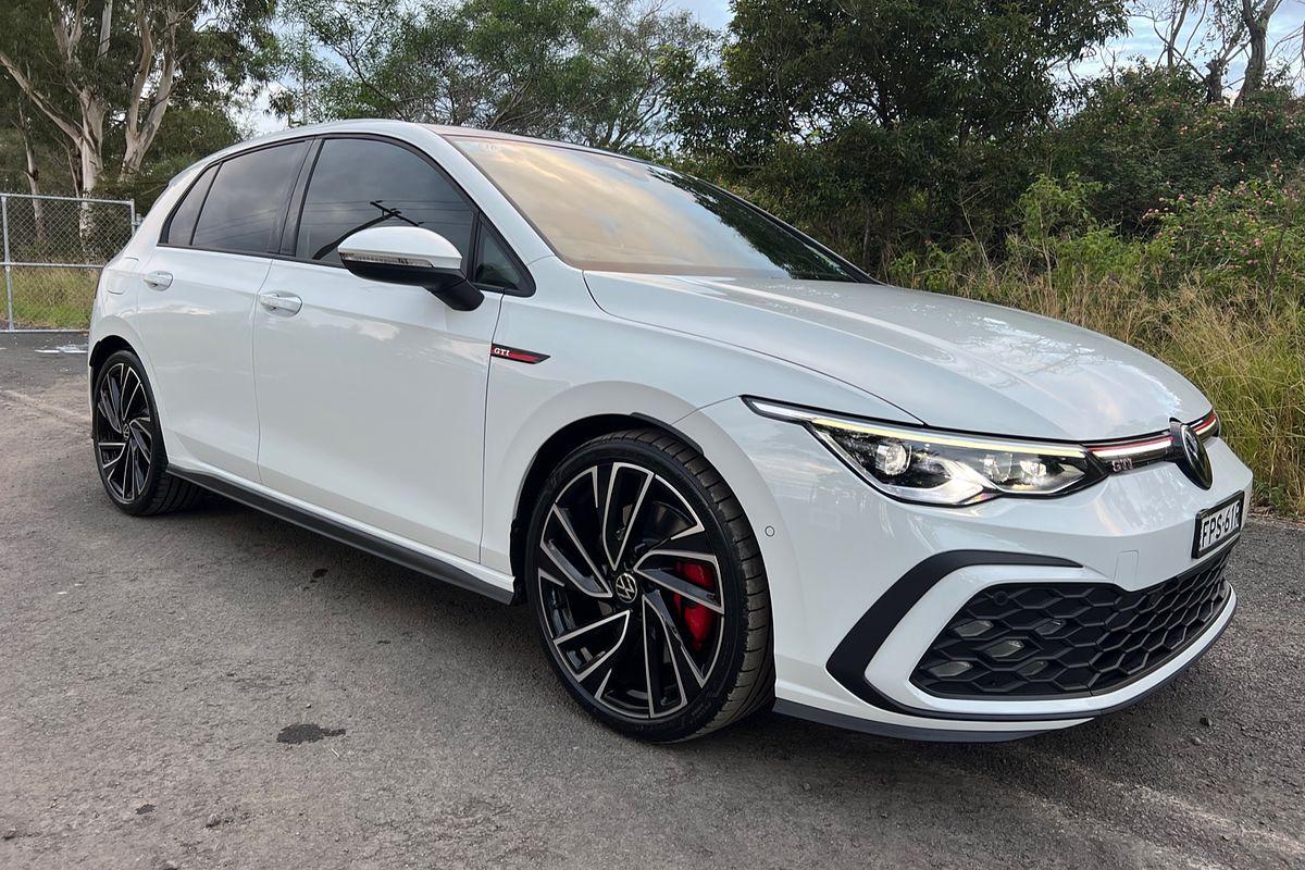 2024 Volkswagen Golf GTI 8