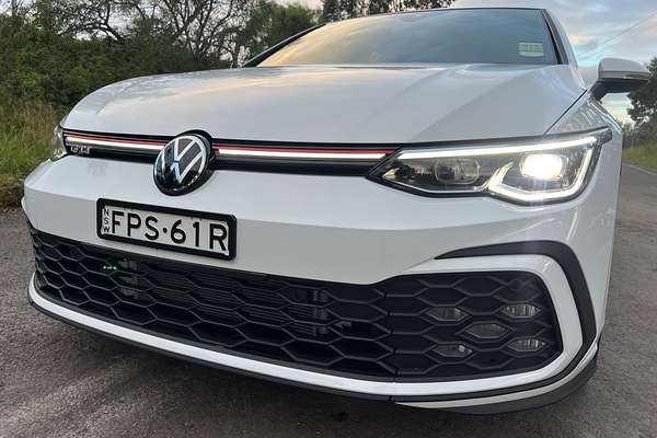 2024 Volkswagen Golf GTI 8